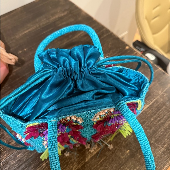 Marshall’s viral beaded bag - Picture 3 of 4